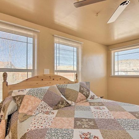 Cozy Home With Canyon Views 2 Mi To Grand Staircase Henrieville Exterior foto